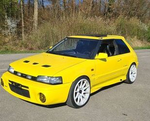 Mazda 323 