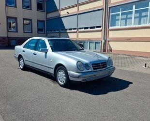 Mercedes-Benz E 200 Gebrauchtwagen