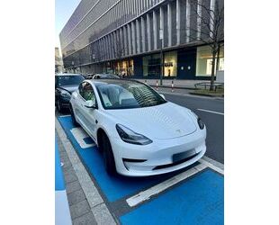 Tesla Model 3 Gebrauchtwagen