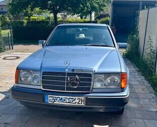 Mercedes-Benz 260 Gebrauchtwagen