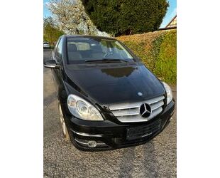 Mercedes-Benz B 180 Gebrauchtwagen