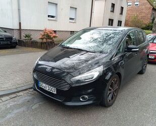 Ford S-Max Gebrauchtwagen