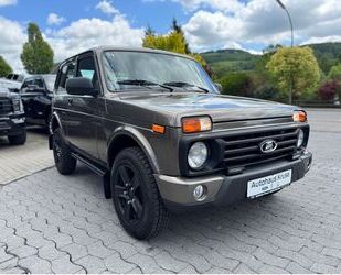 Lada Niva Gebrauchtwagen
