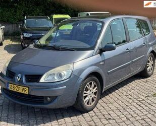 Renault Grand Scenic Gebrauchtwagen