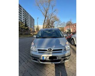 Toyota Corolla Verso Gebrauchtwagen