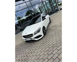 Mercedes-Benz CLA 220 Shooting Brake Gebrauchtwagen