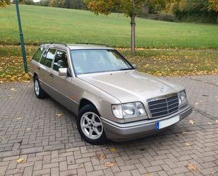 Mercedes-Benz E 200 Gebrauchtwagen
