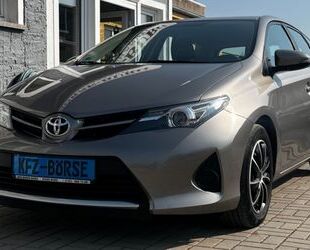 Toyota Auris Gebrauchtwagen