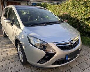 Opel Zafira Tourer Gebrauchtwagen