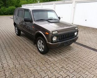 Lada Niva Gebrauchtwagen