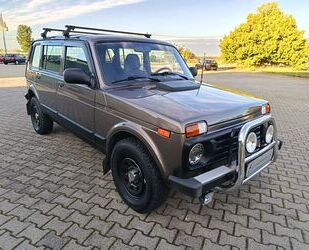 Lada Taiga Gebrauchtwagen