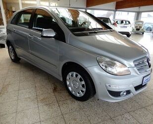 Mercedes-Benz B 180 Gebrauchtwagen