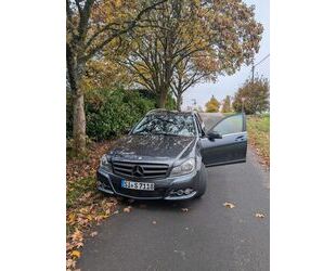 Mercedes-Benz 220 Gebrauchtwagen