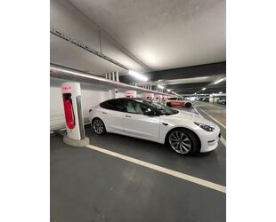 Tesla Model 3 Gebrauchtwagen