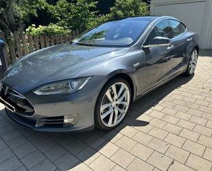 Tesla Model S Gebrauchtwagen