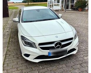 Mercedes-Benz CLA 200 Shooting Brake Gebrauchtwagen