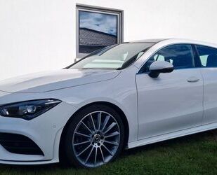 Mercedes-Benz CLA 220 Shooting Brake Gebrauchtwagen