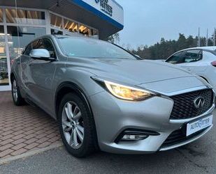 INFINITI Q30 Gebrauchtwagen