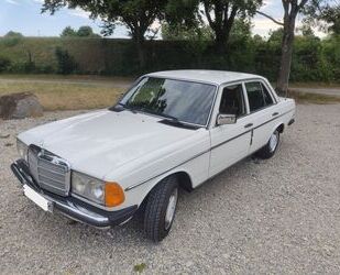 Mercedes-Benz 230 Gebrauchtwagen
