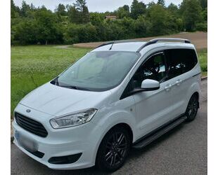 Ford Tourneo Courier Gebrauchtwagen