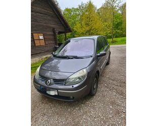 Renault Grand Scenic Gebrauchtwagen