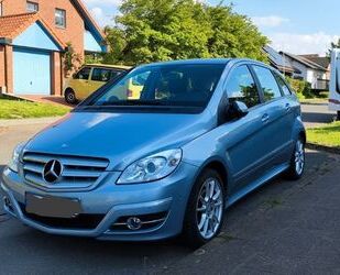 Mercedes-Benz B 180 Gebrauchtwagen