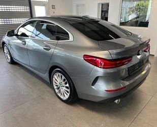 Ford 218 Gran Coupé 