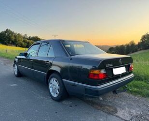 Mercedes-Benz 230 Gebrauchtwagen