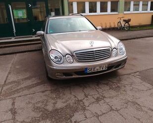 Mercedes-Benz E 320 
