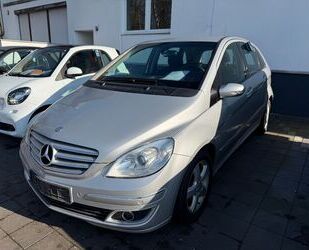 Mercedes-Benz B 180 Gebrauchtwagen