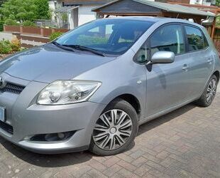 Toyota Auris Gebrauchtwagen
