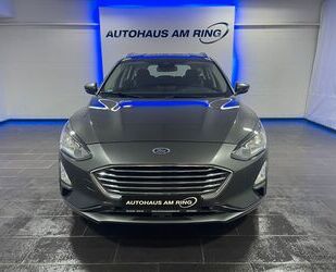 Ford Ford Focus Turnier Titanium Aut 1HND KEY ACC LED S Gebrauchtwagen