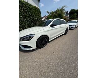 Mercedes-Benz CLA 220 Shooting Brake Gebrauchtwagen