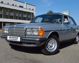 Mercedes-Benz 230 Gebrauchtwagen