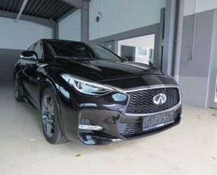 INFINITI Q30 Gebrauchtwagen