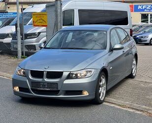 BMW BMW 318i/Automatik/S-heft/MFL/Limo. Gebrauchtwagen