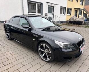 BMW BMW M5*1.HAND*PROMI VORBESITZ*UNFALLFREI*SCHECKHEF Gebrauchtwagen