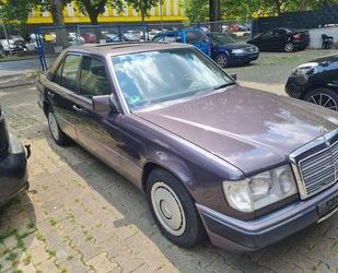 Mercedes-Benz E 230 Gebrauchtwagen