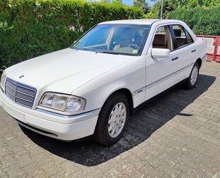 Mercedes-Benz C 180 Gebrauchtwagen