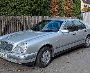 Mercedes-Benz E 200 Gebrauchtwagen