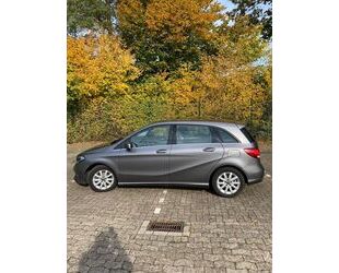 Mercedes-Benz B 180 Gebrauchtwagen