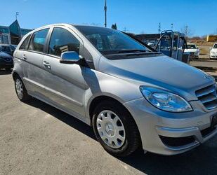 Mercedes-Benz B 180 Gebrauchtwagen