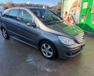 Mercedes-Benz B 180 Gebrauchtwagen