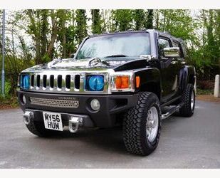 Hummer H3 