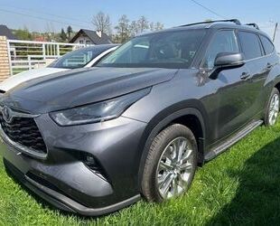Audi Highlander 