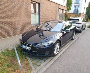 Tesla Model S Gebrauchtwagen