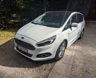 Ford S-Max Gebrauchtwagen