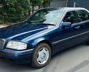 Mercedes-Benz C 180 Gebrauchtwagen