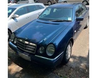 Mercedes-Benz 200 Gebrauchtwagen