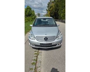 Mercedes-Benz B 180 Gebrauchtwagen
